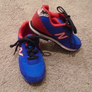 *EUC* NB411 worn 2x!!